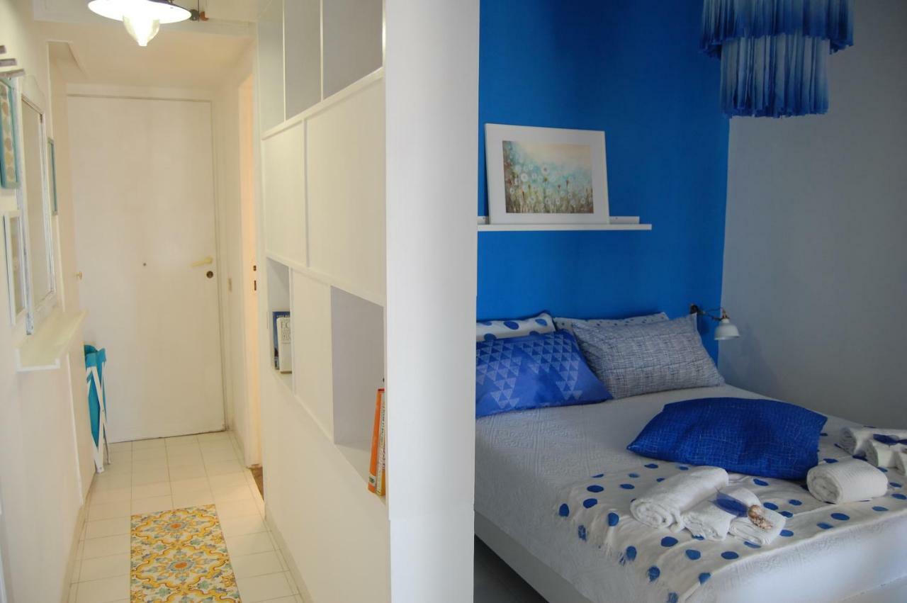 La Casa Sulla Spiaggia Apartment Nettuno Exterior photo