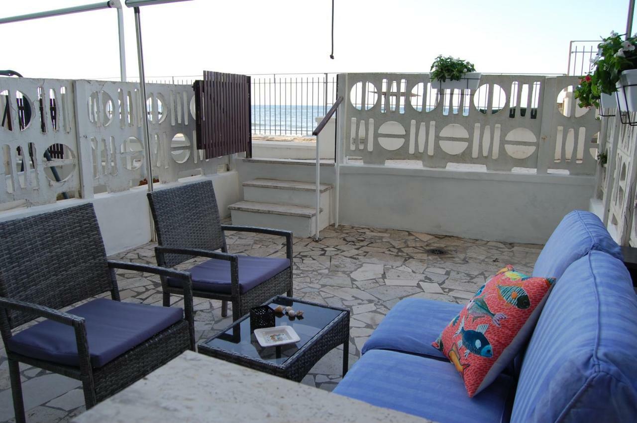 La Casa Sulla Spiaggia Apartment Nettuno Exterior photo